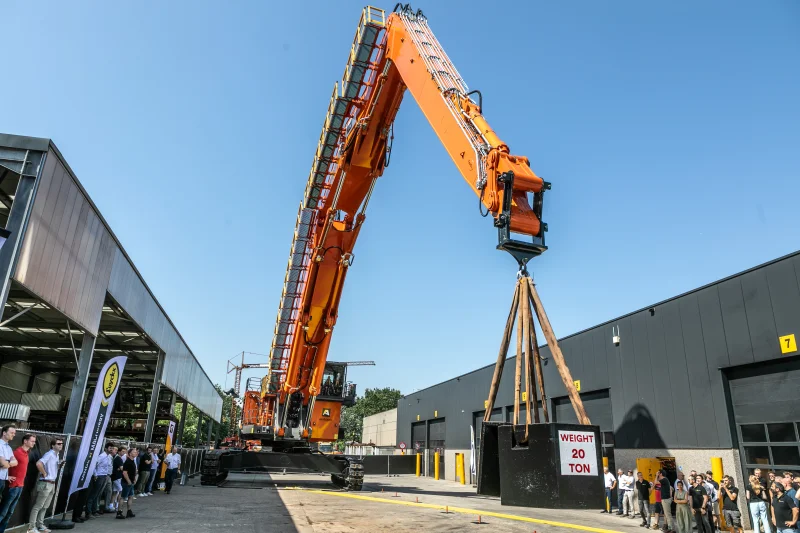 Maatwerk rondstroppen tot 200ton in polyester